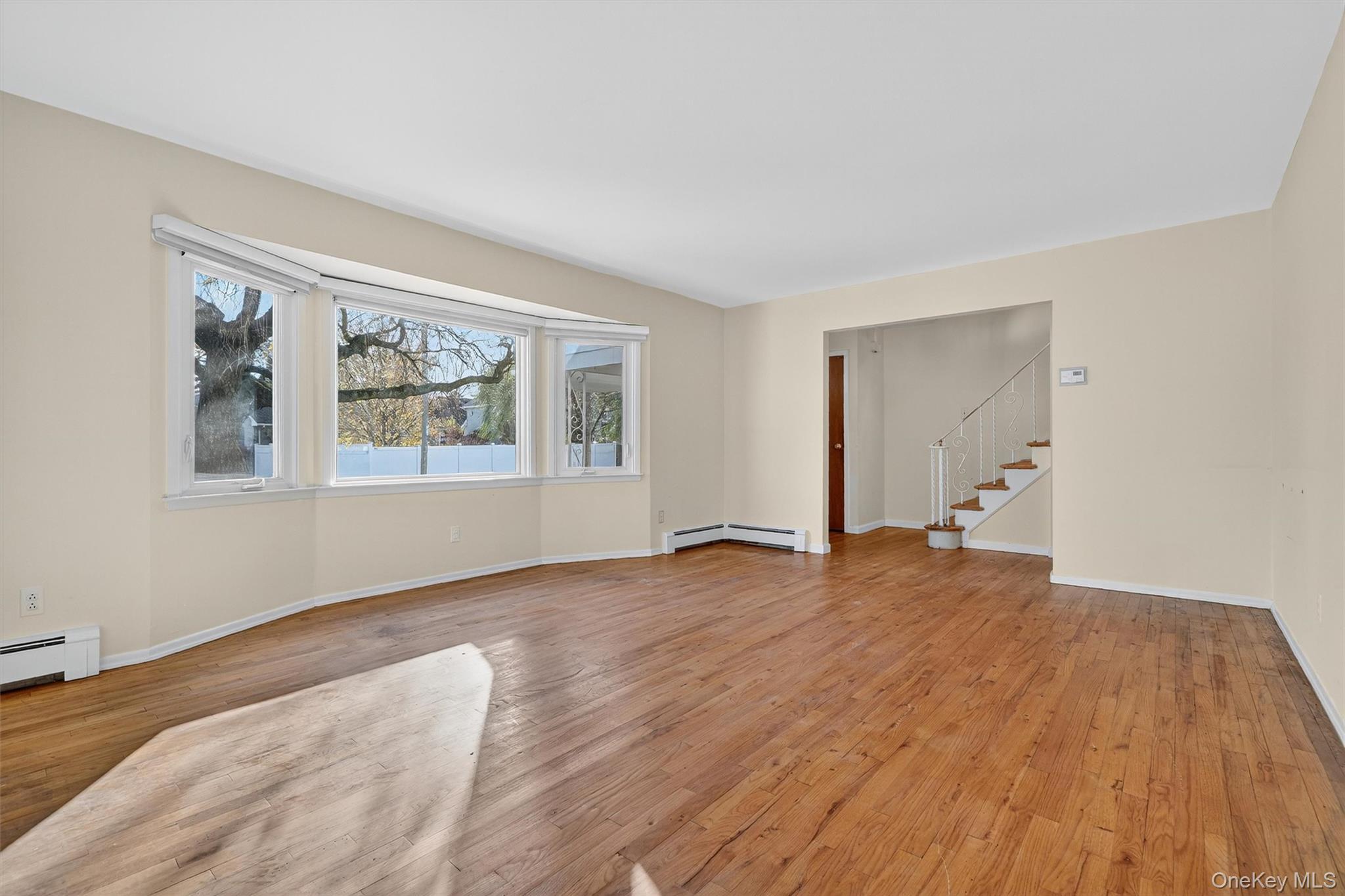 Single Family Foxhurst Nassau County, NY 11510, MLS-936408-13