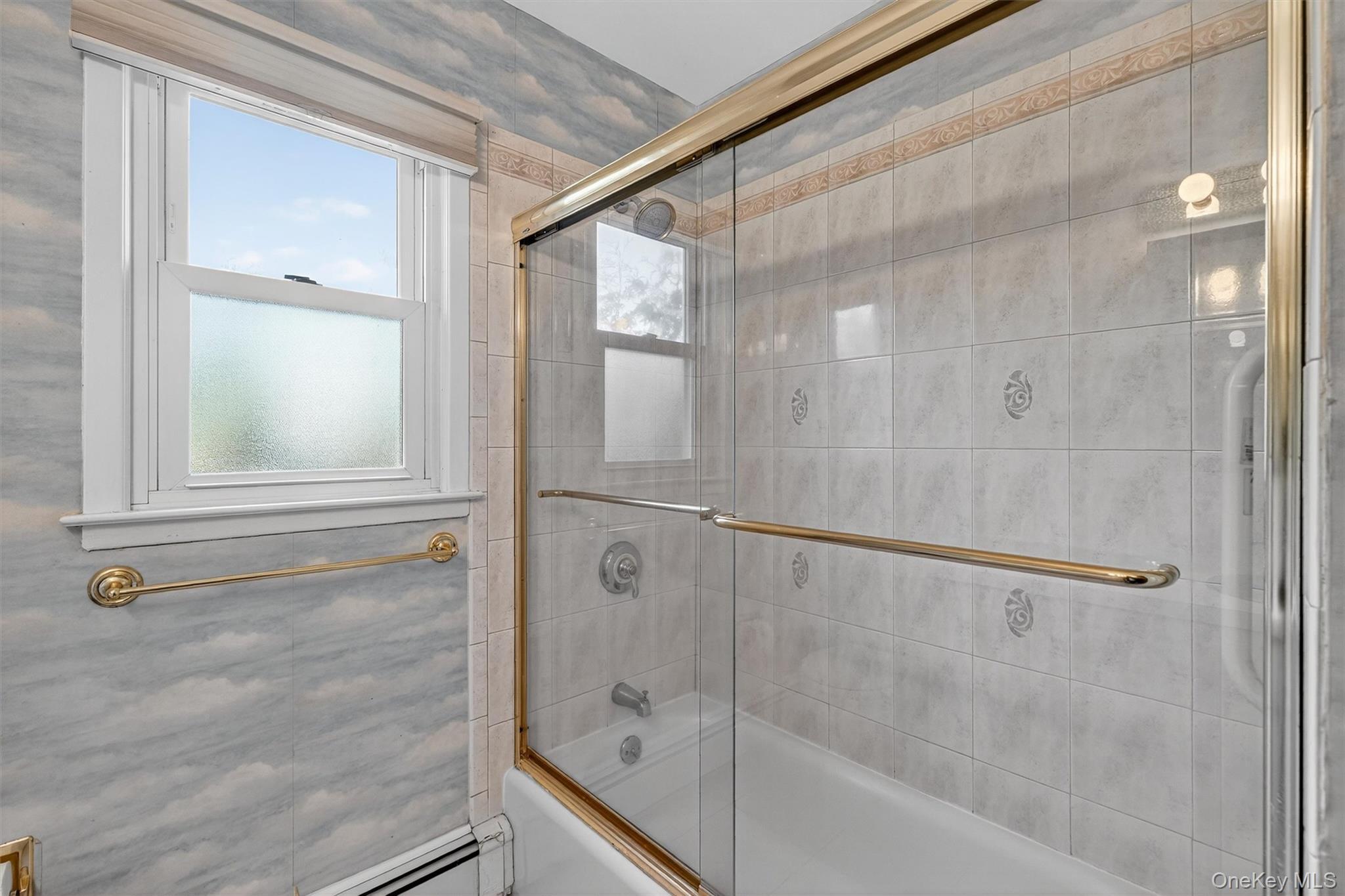 Single Family Foxhurst Nassau County, NY 11510, MLS-936408-33