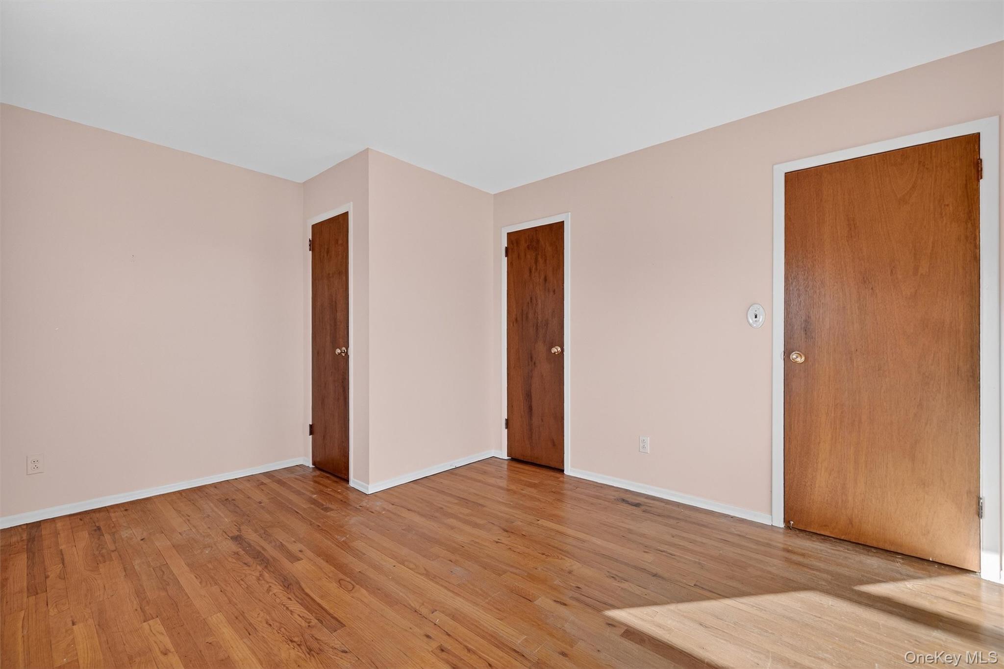 Single Family Foxhurst Nassau County, NY 11510, MLS-936408-35