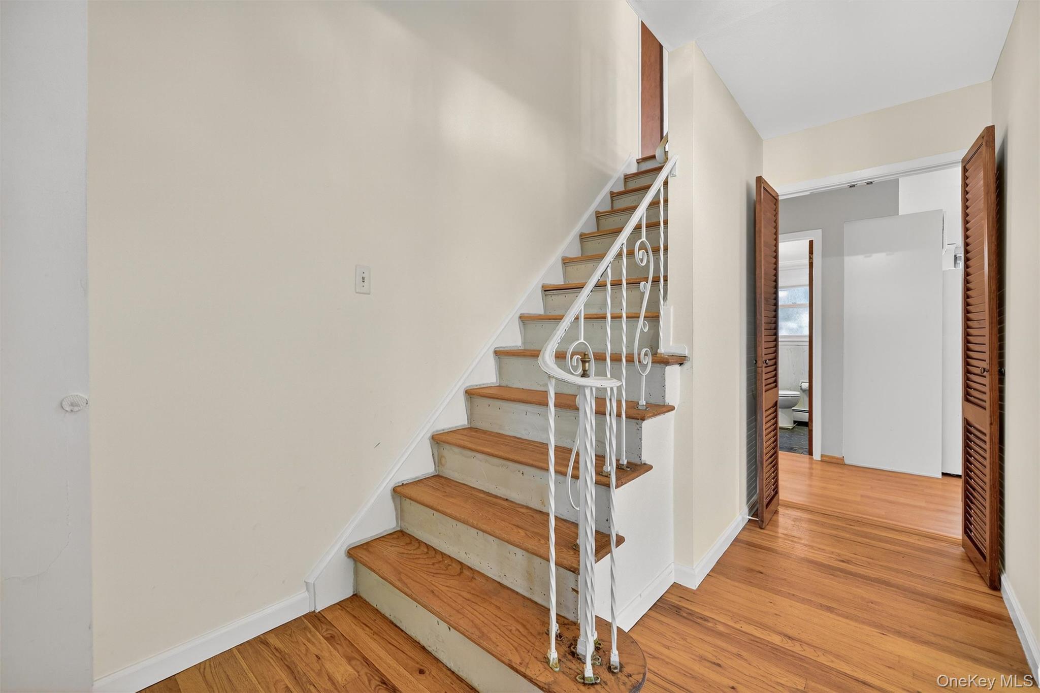 Single Family Foxhurst Nassau County, NY 11510, MLS-936408-7