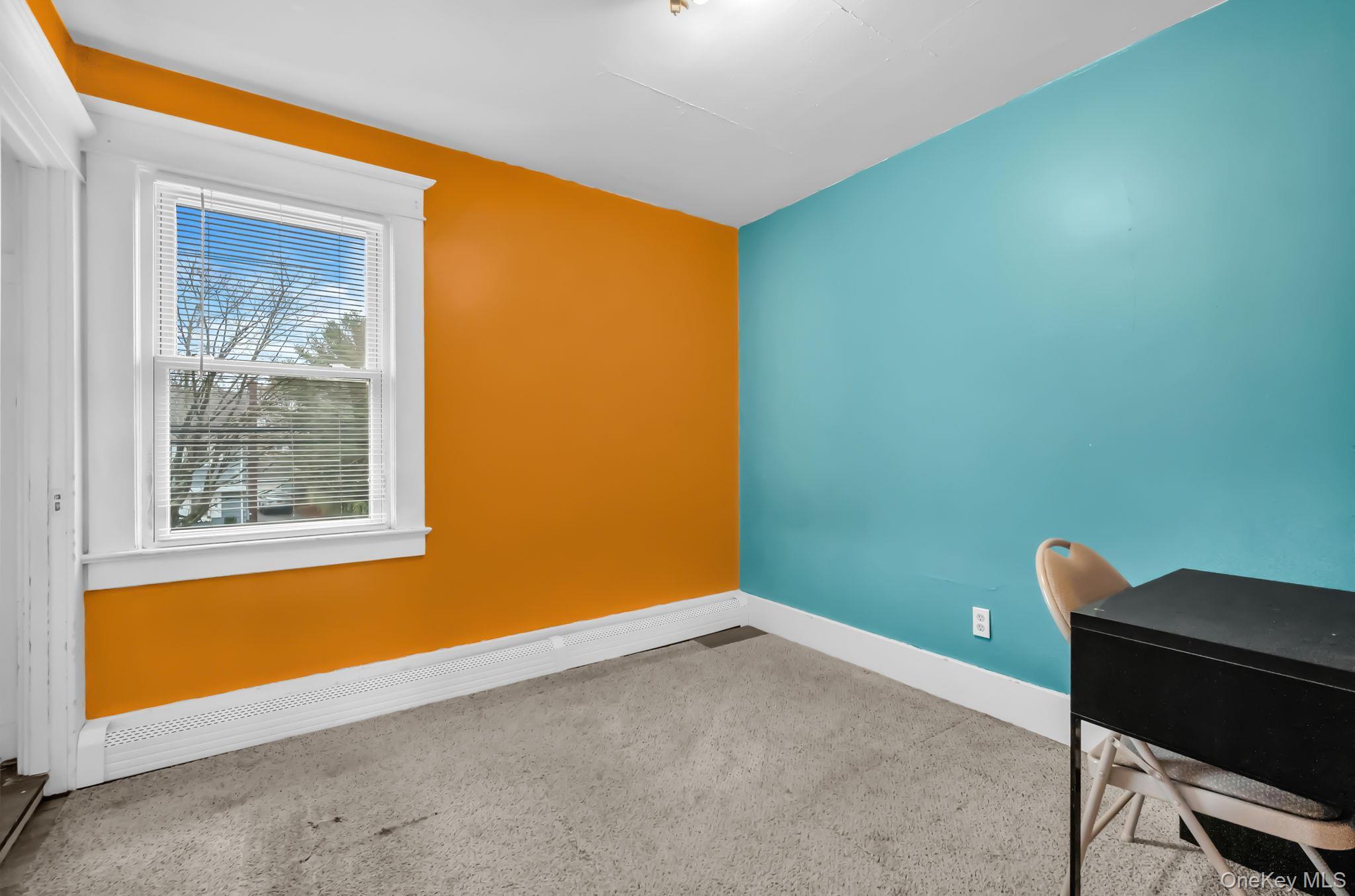 Single Family 3rd  Suffolk County, NY 11730, MLS-936436-22