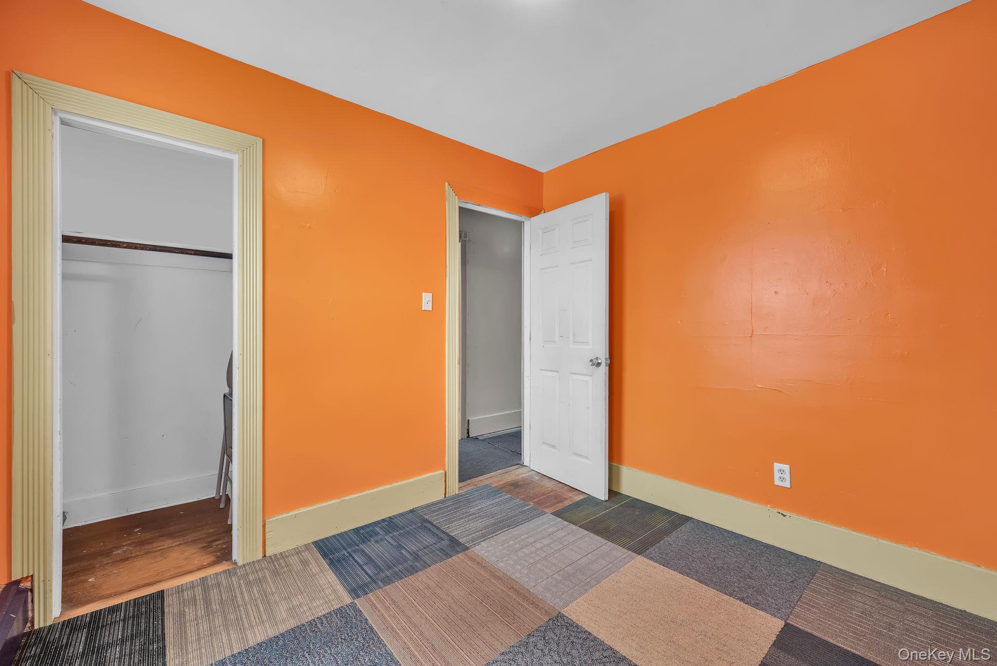 Single Family 3rd  Suffolk County, NY 11730, MLS-936436-27