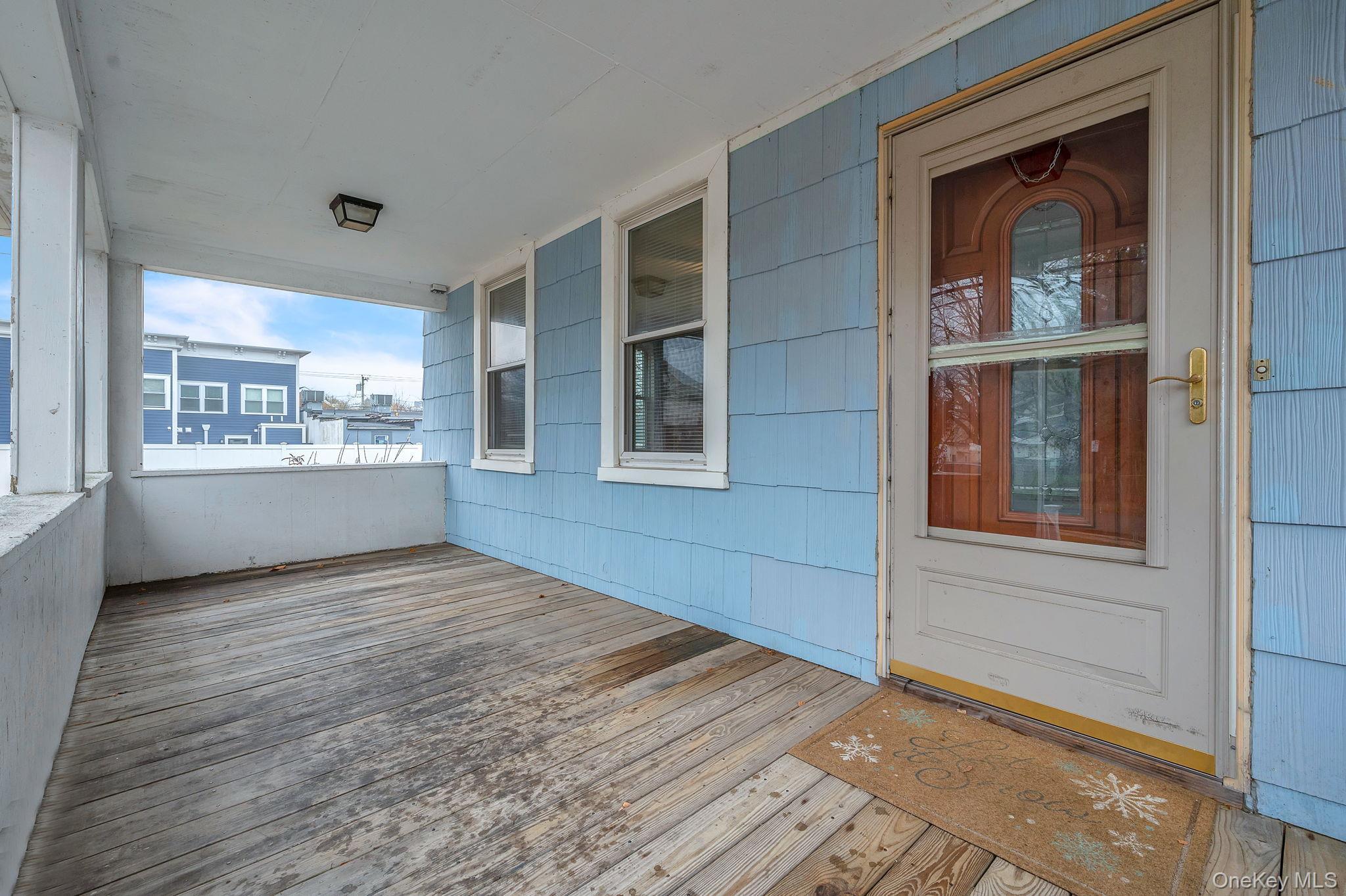 Single Family 3rd  Suffolk County, NY 11730, MLS-936436-5