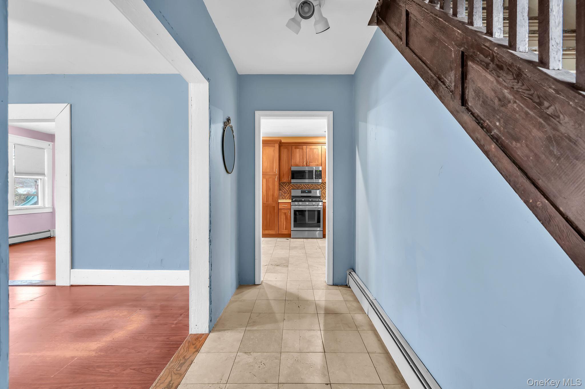 Single Family 3rd  Suffolk County, NY 11730, MLS-936436-7