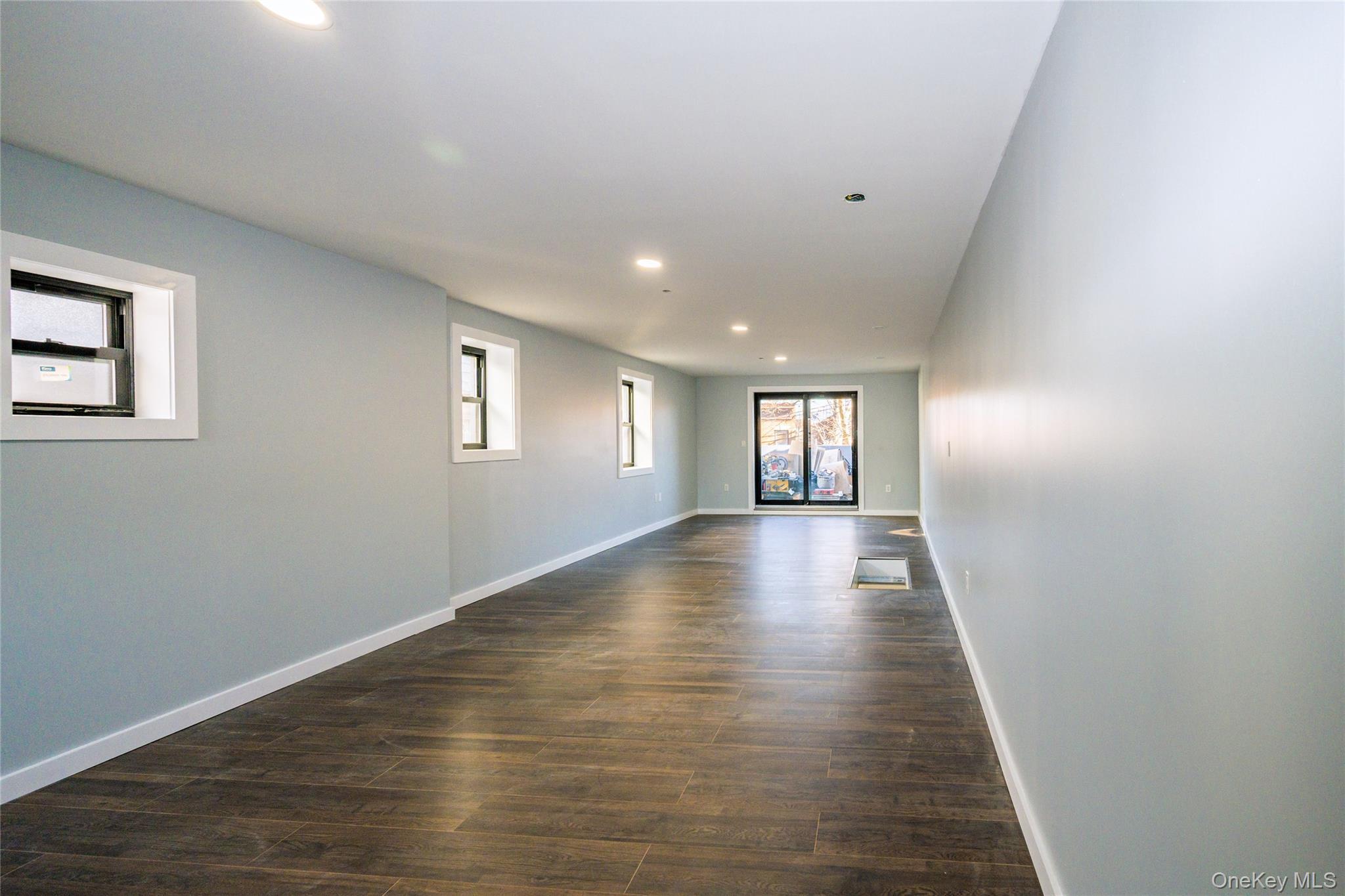 Single Family 109 Queens, NY 11368, MLS-936437-25