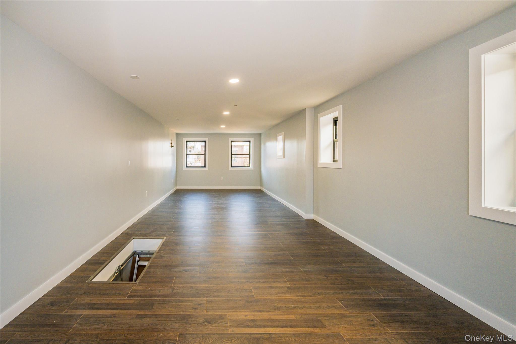 Single Family 109  Queens, NY 11368, MLS-936437-26