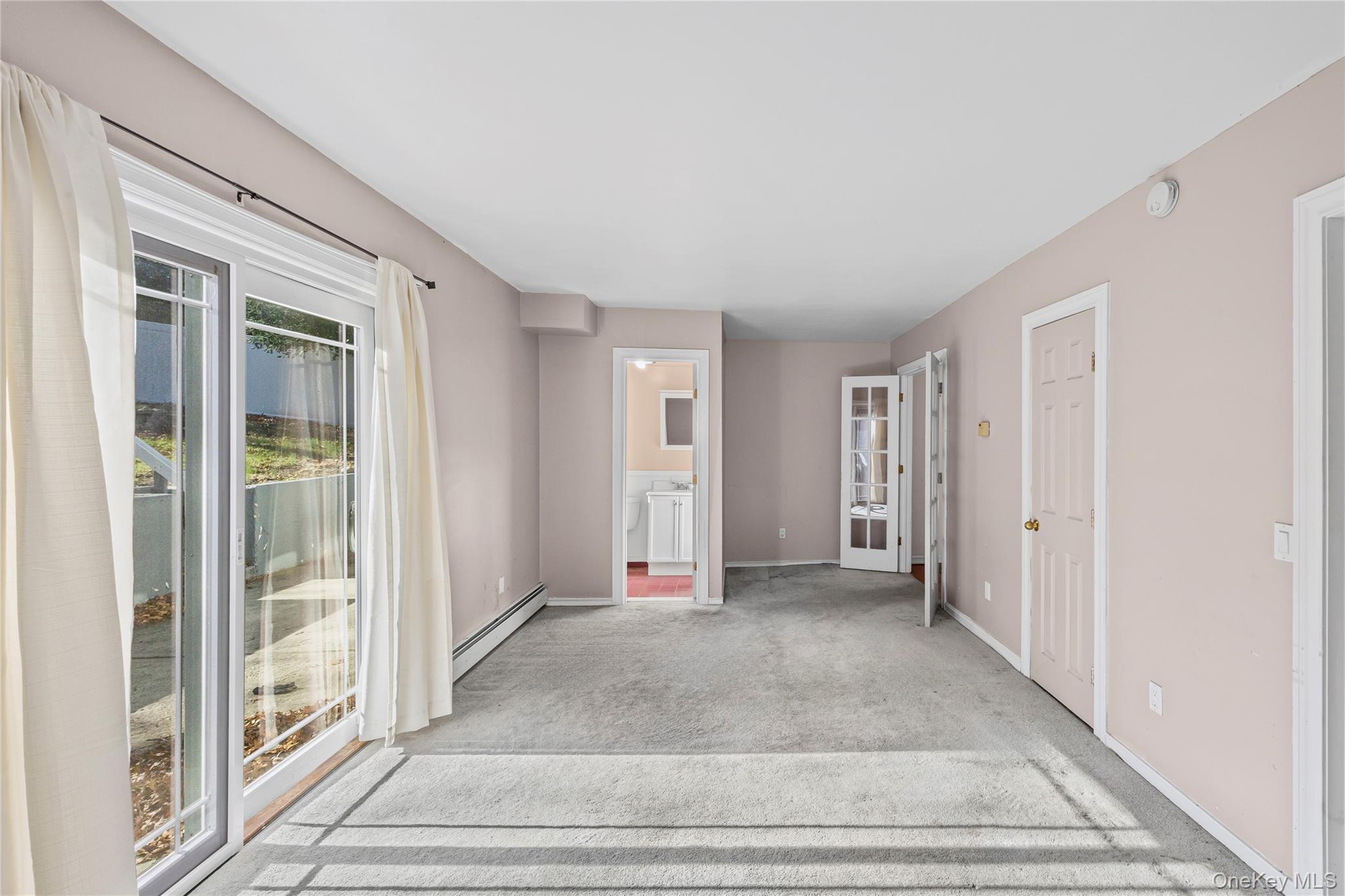 Single Family Queen  Suffolk County, NY 11789, MLS-936444-16