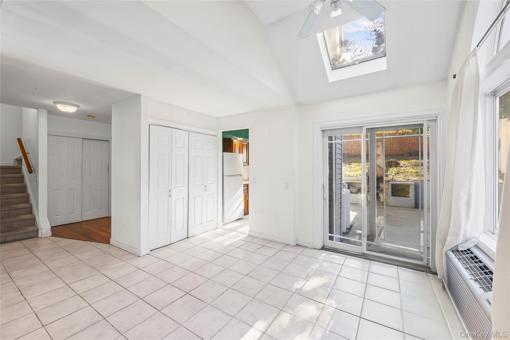 Single Family Queen  Suffolk County, NY 11789, MLS-936444-9