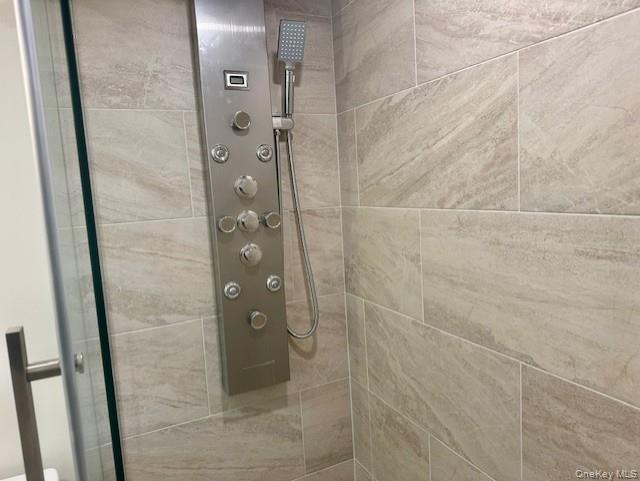 Single Family Americus Suffolk County, NY 11772, MLS-936448-13