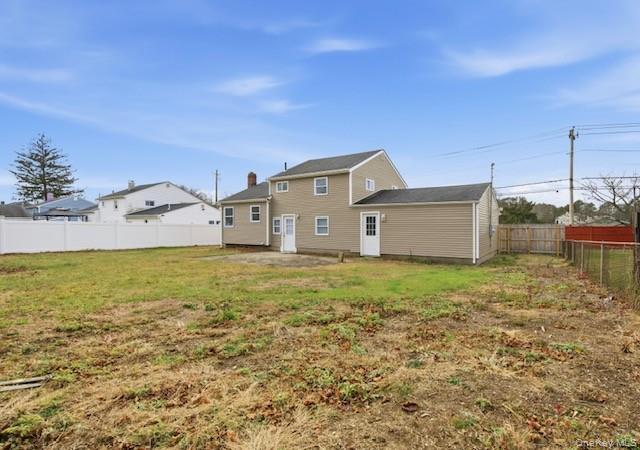Single Family Americus Suffolk County, NY 11772, MLS-936448-17
