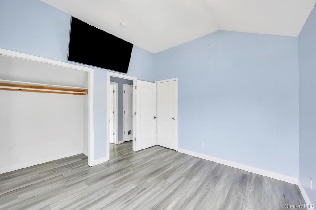 Single Family Catskill  Suffolk County, NY 11757, MLS-936456-11