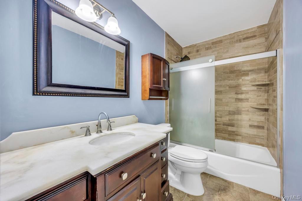 Single Family Catskill  Suffolk County, NY 11757, MLS-936456-14