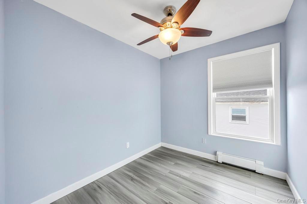 Single Family Catskill  Suffolk County, NY 11757, MLS-936456-15