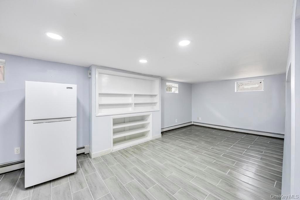 Single Family Catskill  Suffolk County, NY 11757, MLS-936456-30