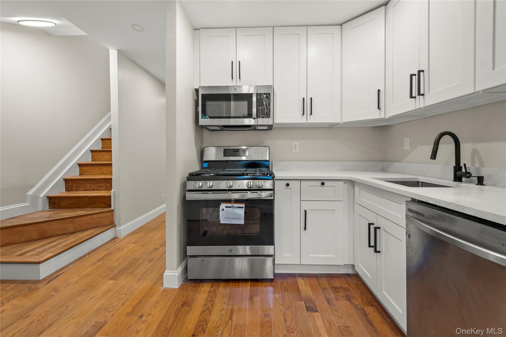 Single Family Forest  Bronx, NY 10456, MLS-936496-25