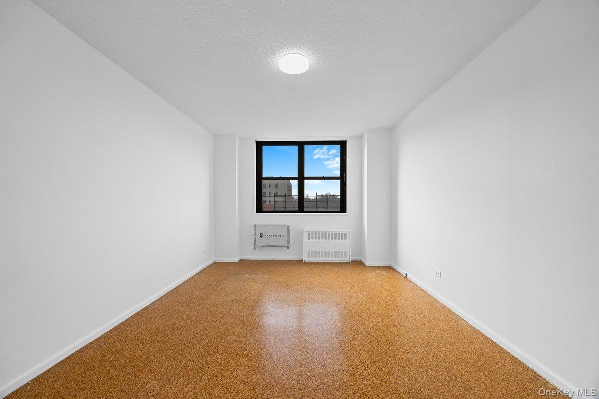 Coop Newbold  Bronx, NY 10472, MLS-936513-12