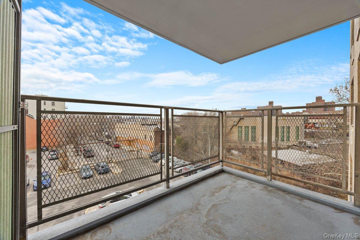 Coop Newbold  Bronx, NY 10472, MLS-936513-19