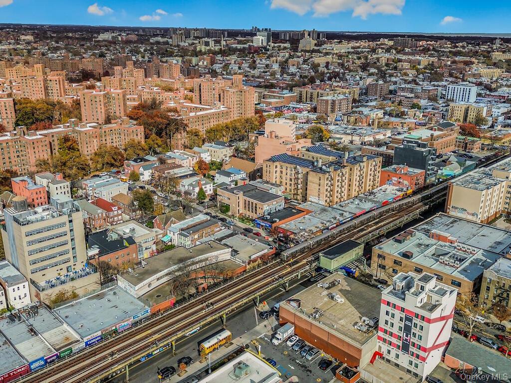 Coop Newbold  Bronx, NY 10472, MLS-936513-25