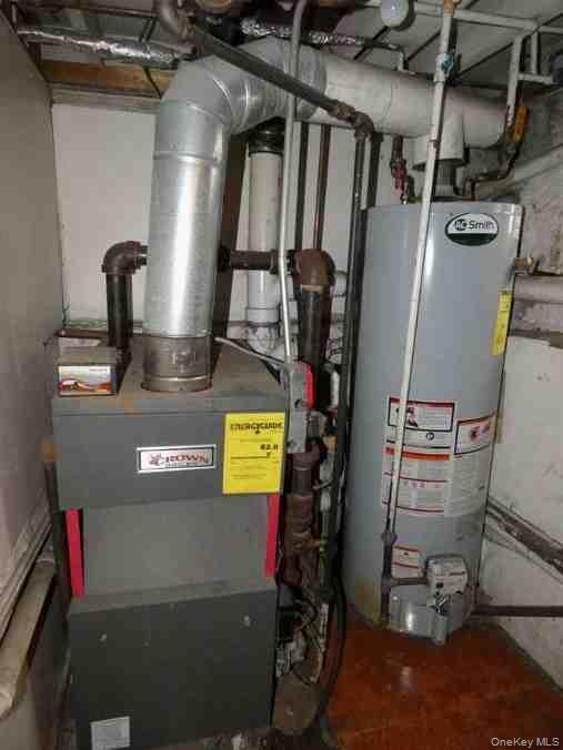 Single Family 226th Nassau County, NY 11001, MLS-936518-10