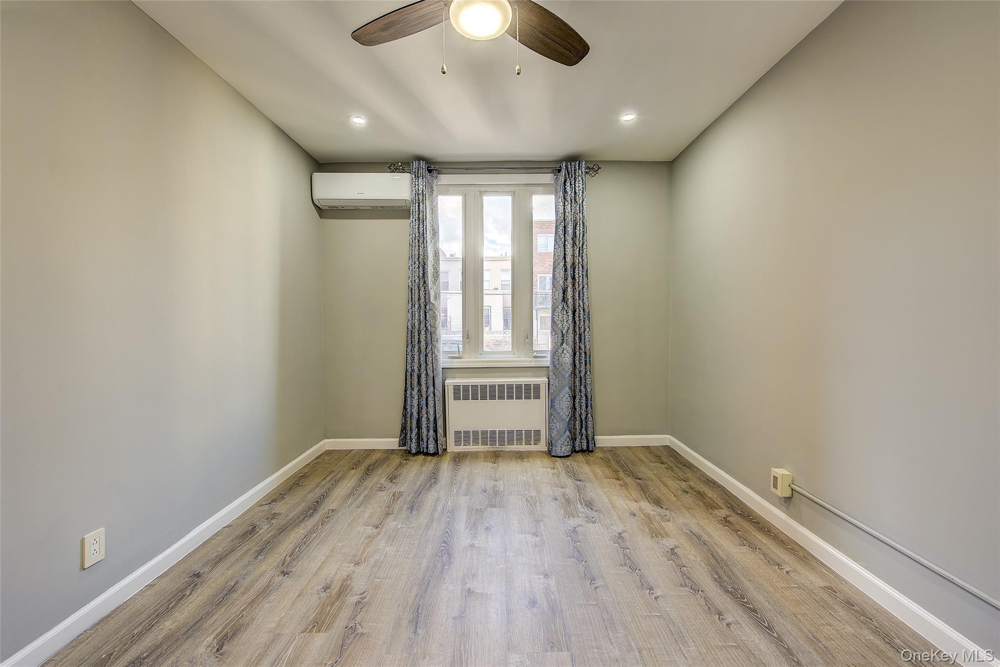 Single Family 45th  Queens, NY 11103, MLS-936530-16