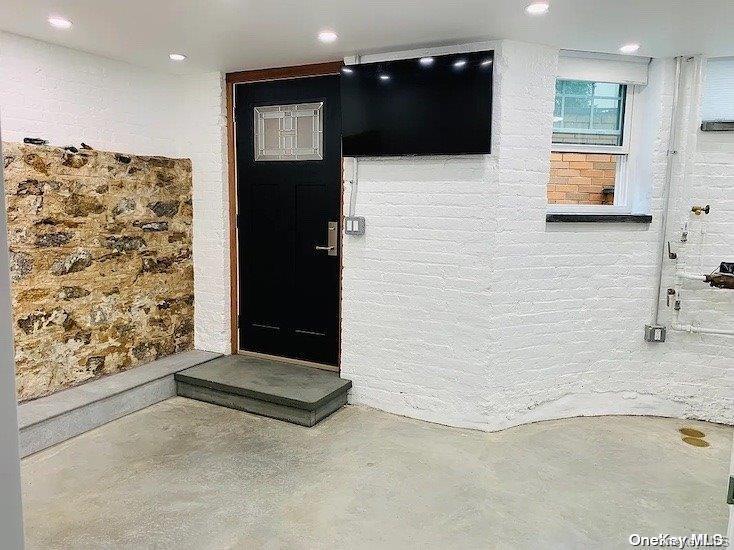 Single Family 37th  Queens, NY 11103, MLS-936552-32