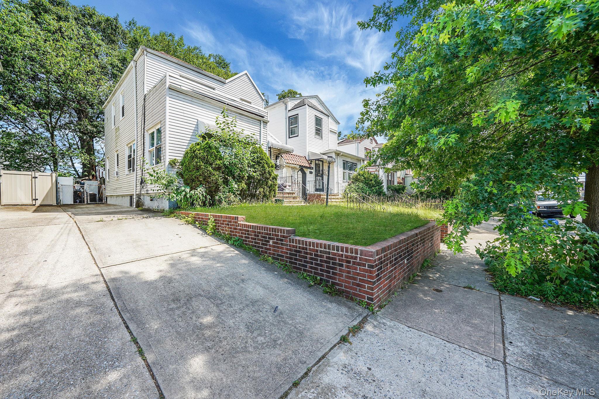 Single Family 230th Queens, NY 11413, MLS-936574-3