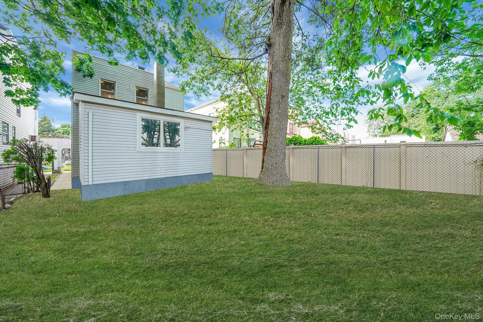 Single Family 230th Queens, NY 11413, MLS-936574-5