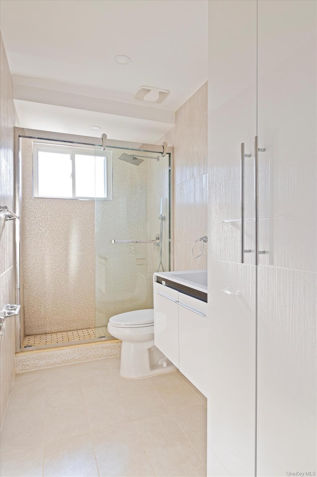 Single Family 68th  Queens, NY 11367, MLS-936587-10