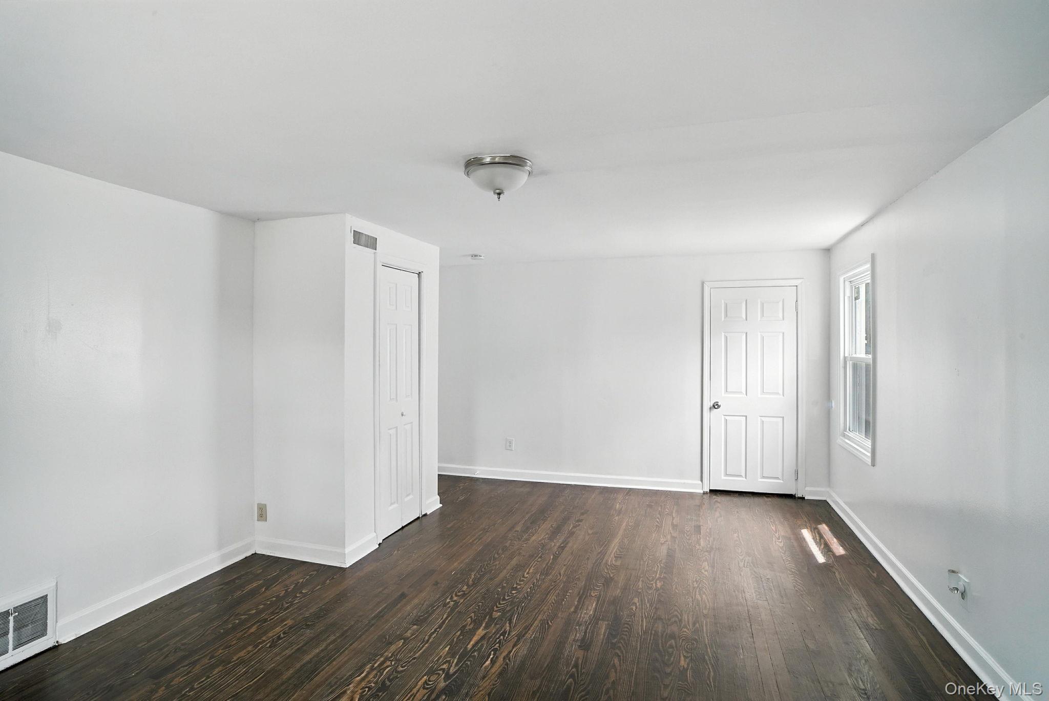 Single Family Commonwealth  Orange County, NY 10940, MLS-936595-16