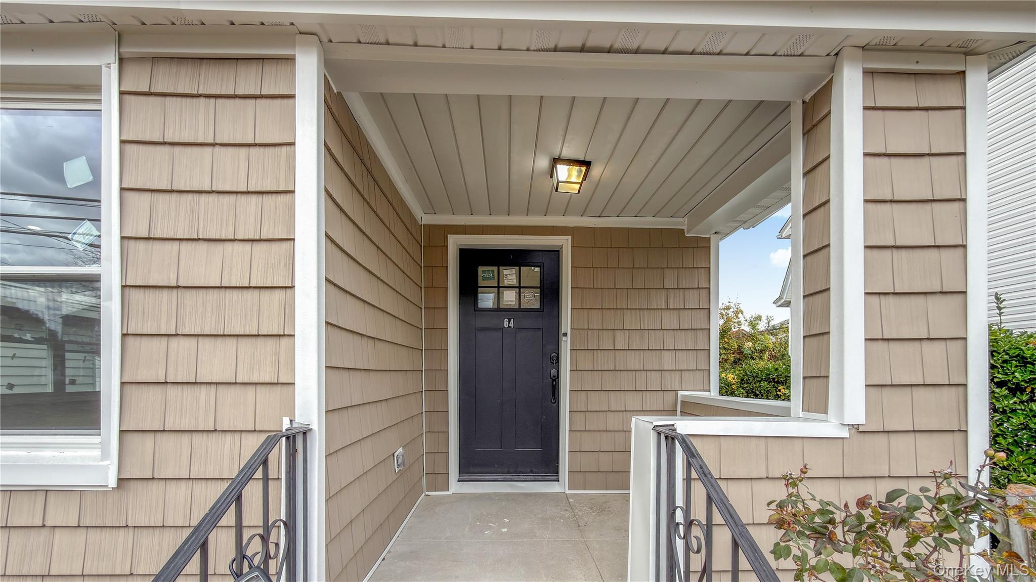 Single Family Montgomery Nassau County, NY 11580, MLS-936615-12