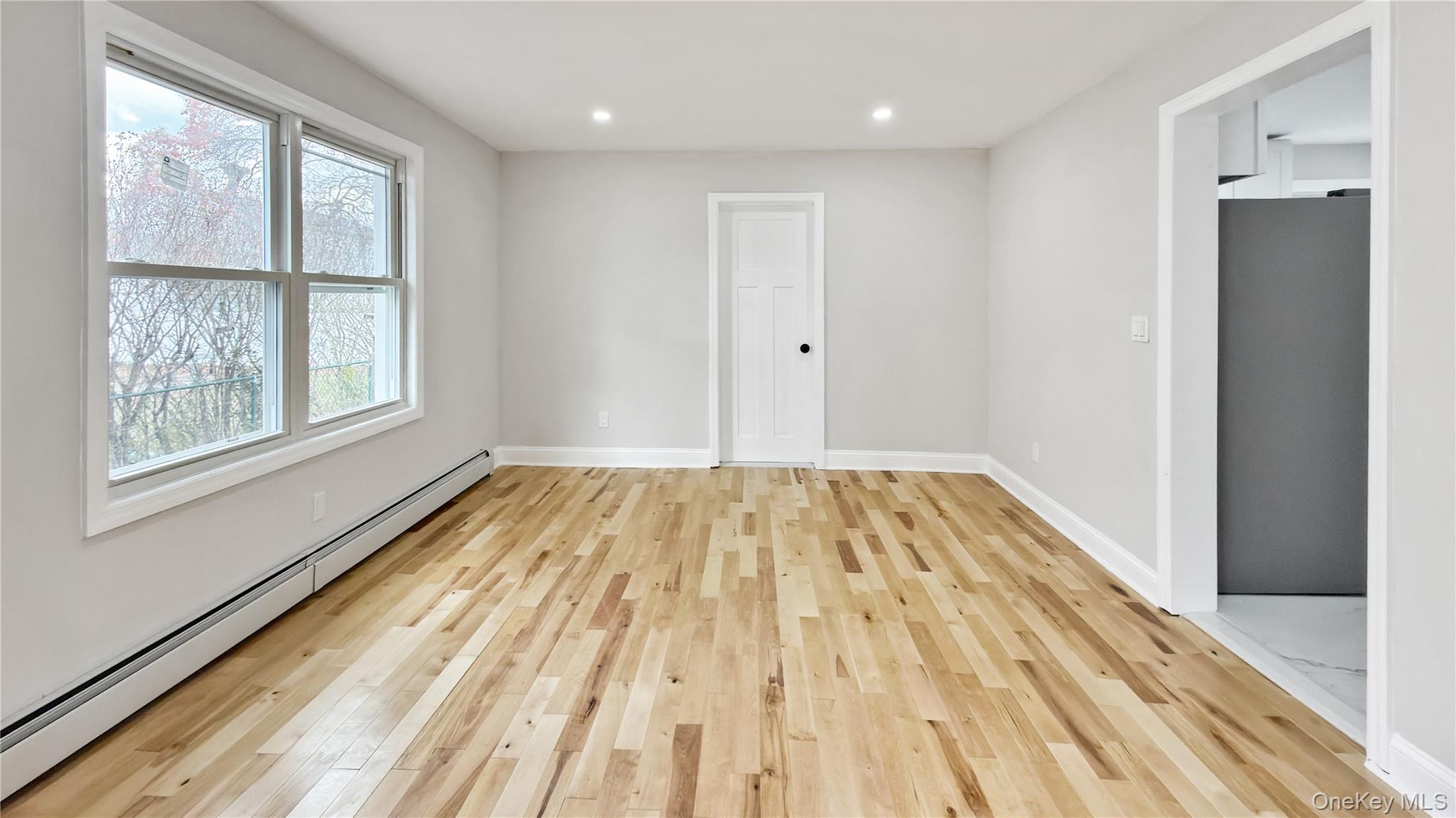 Single Family Montgomery Nassau County, NY 11580, MLS-936615-18