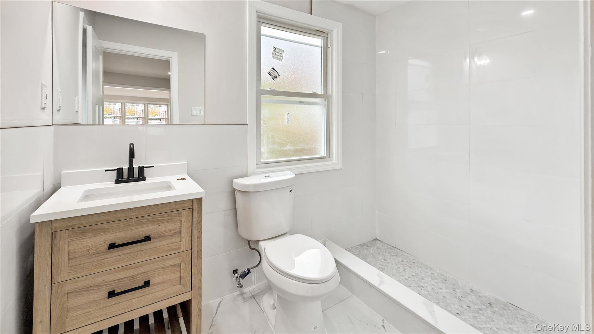 Single Family Montgomery Nassau County, NY 11580, MLS-936615-23