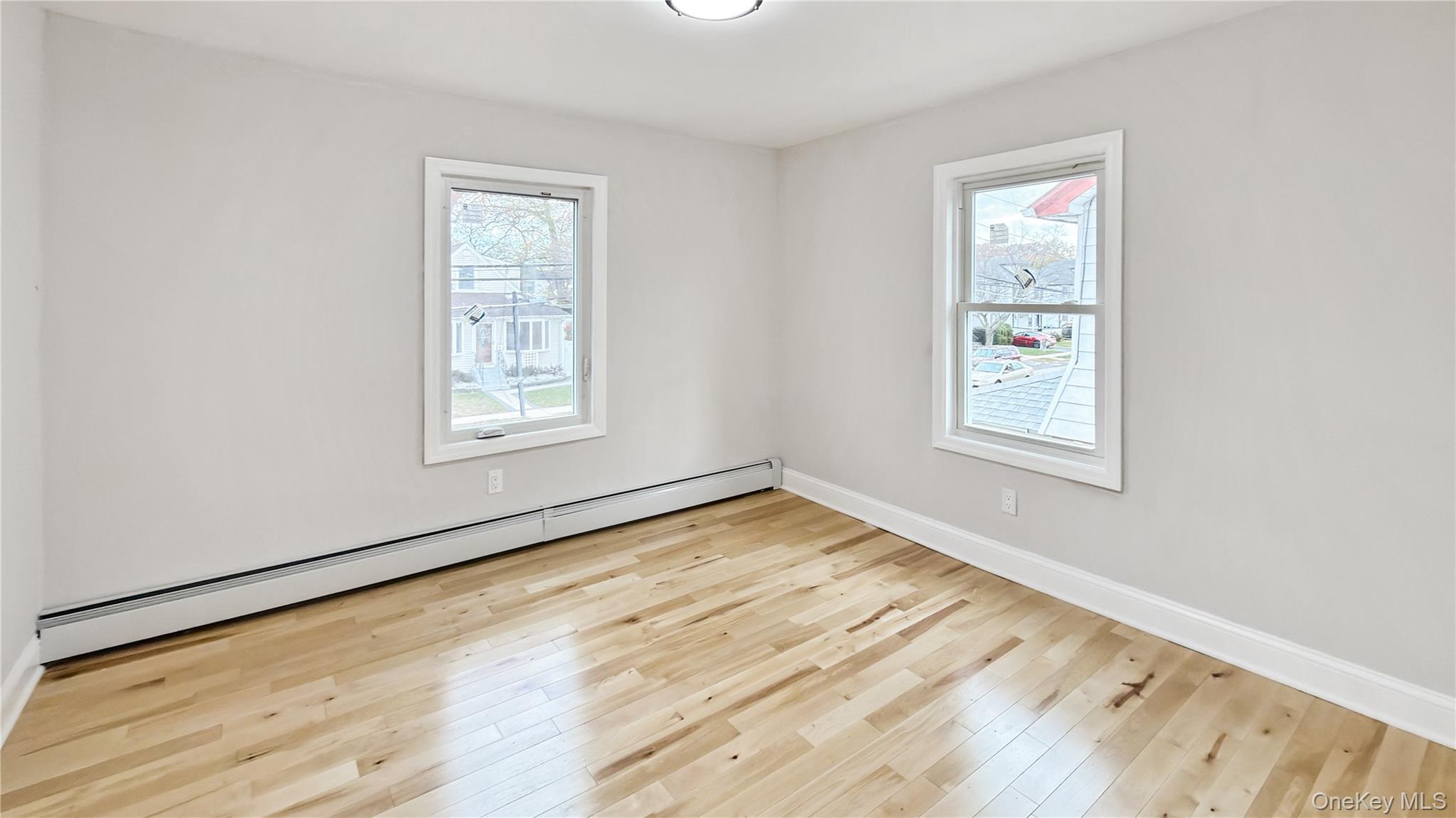 Single Family Montgomery Nassau County, NY 11580, MLS-936615-28