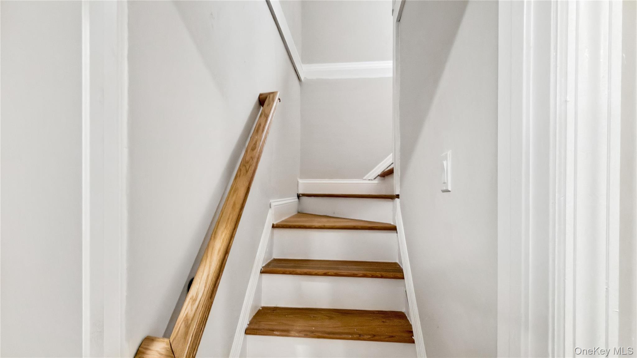 Single Family Montgomery Nassau County, NY 11580, MLS-936615-37