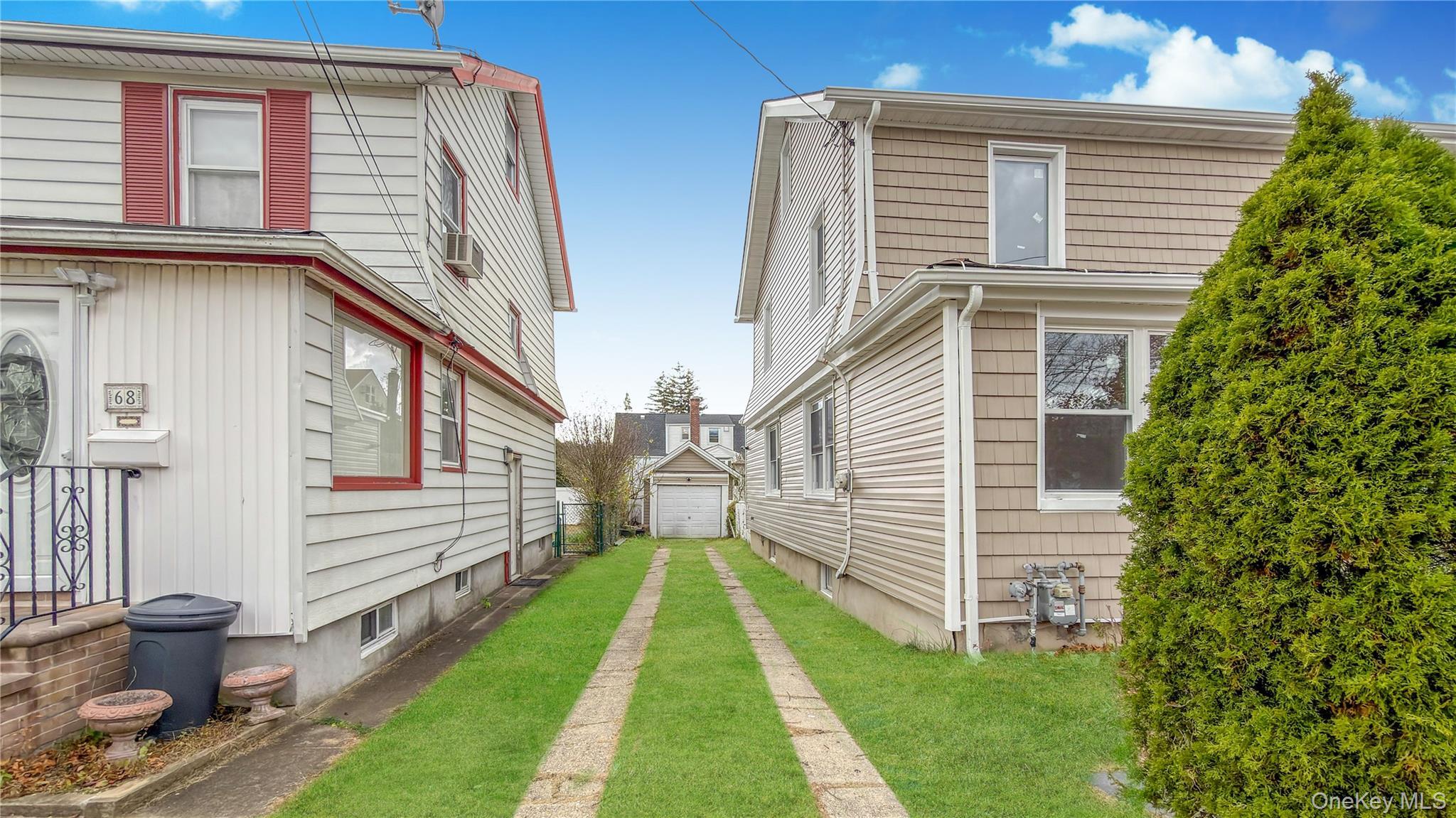 Single Family Montgomery Nassau County, NY 11580, MLS-936615-43