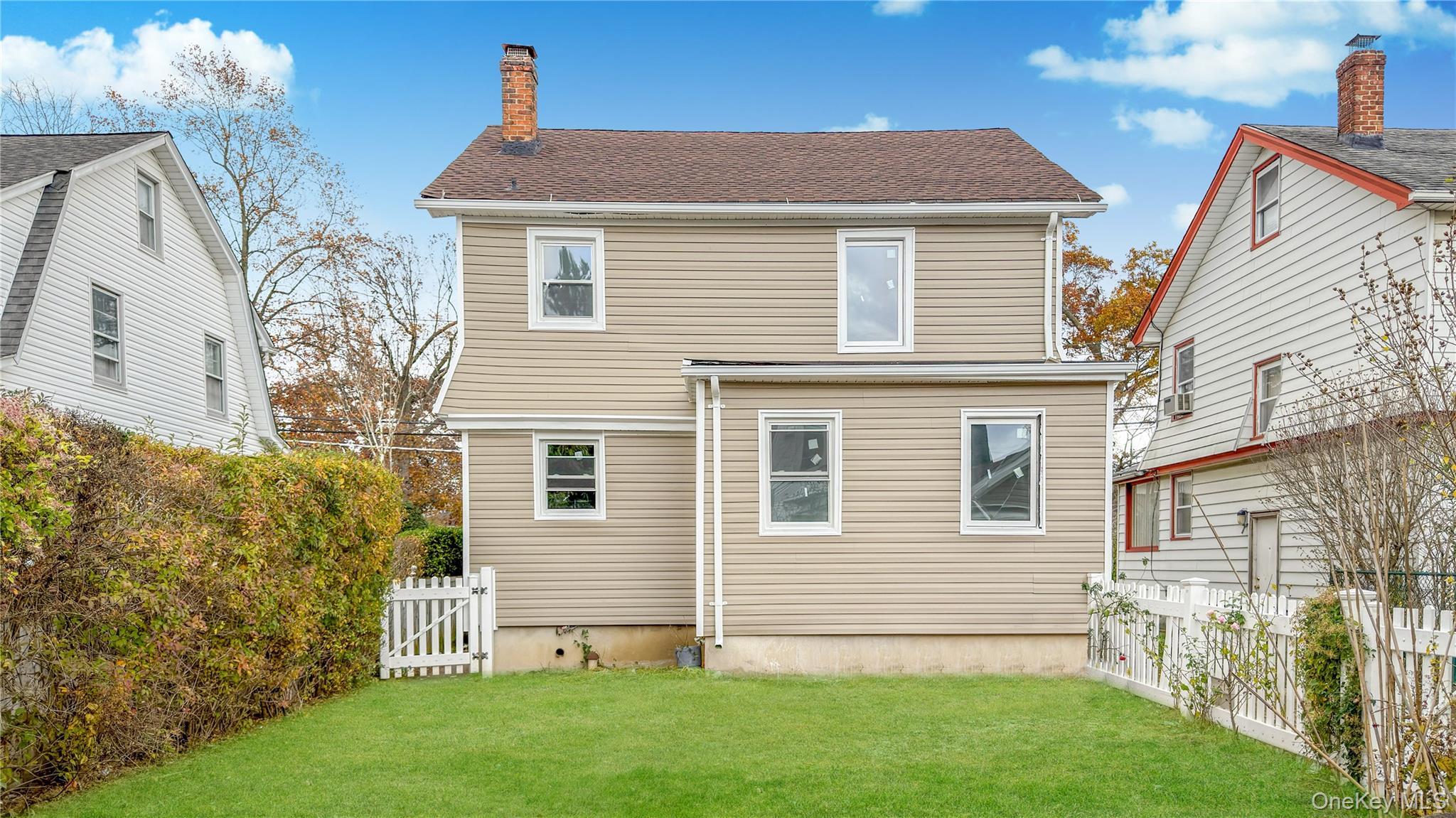 Single Family Montgomery  Nassau County, NY 11580, MLS-936615-47