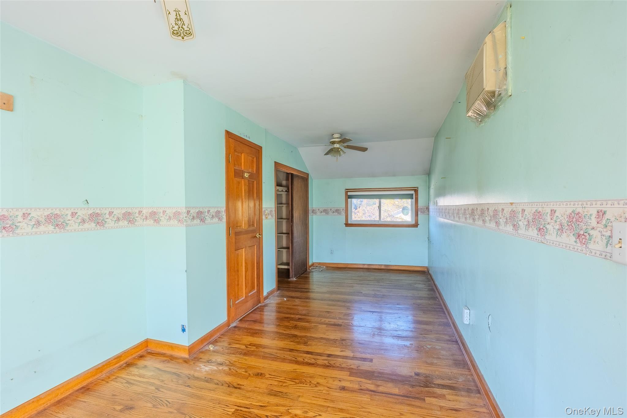 Single Family Andrew Suffolk County, NY 11752, MLS-936636-25