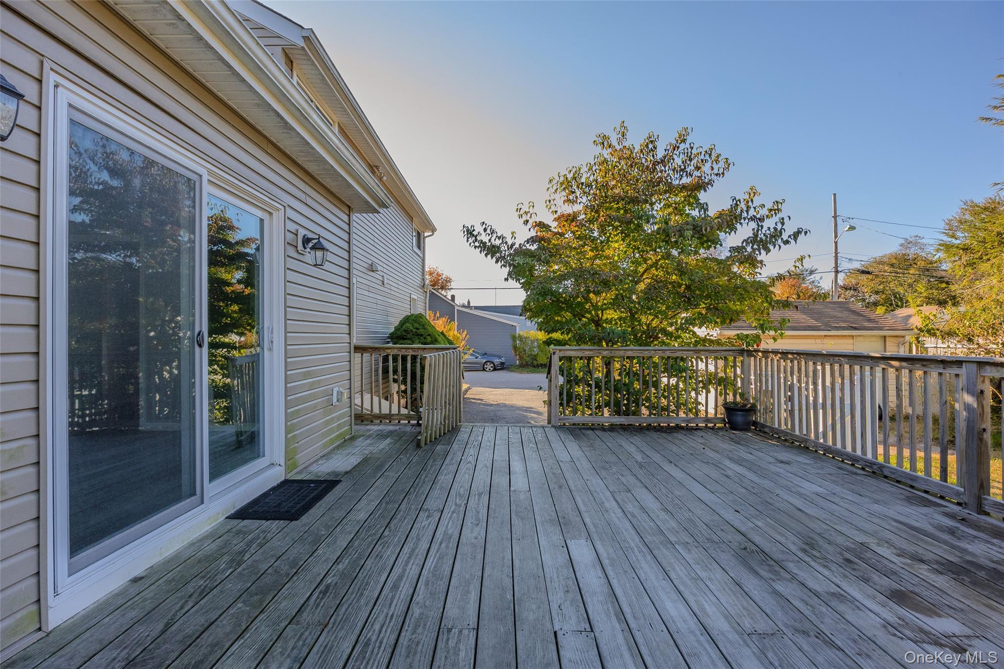 Single Family Andrew Suffolk County, NY 11752, MLS-936636-34