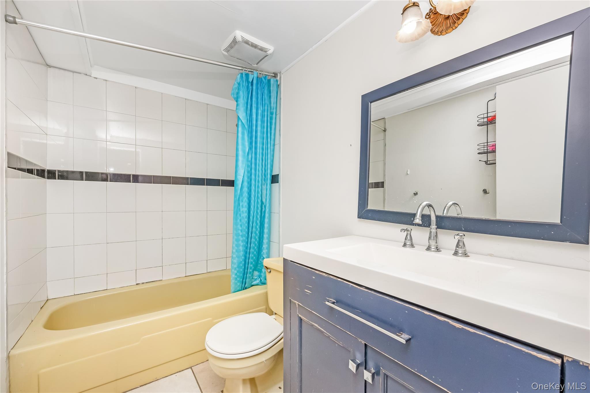 Single Family Atlantic  Suffolk County, NY 11940, MLS-936663-22