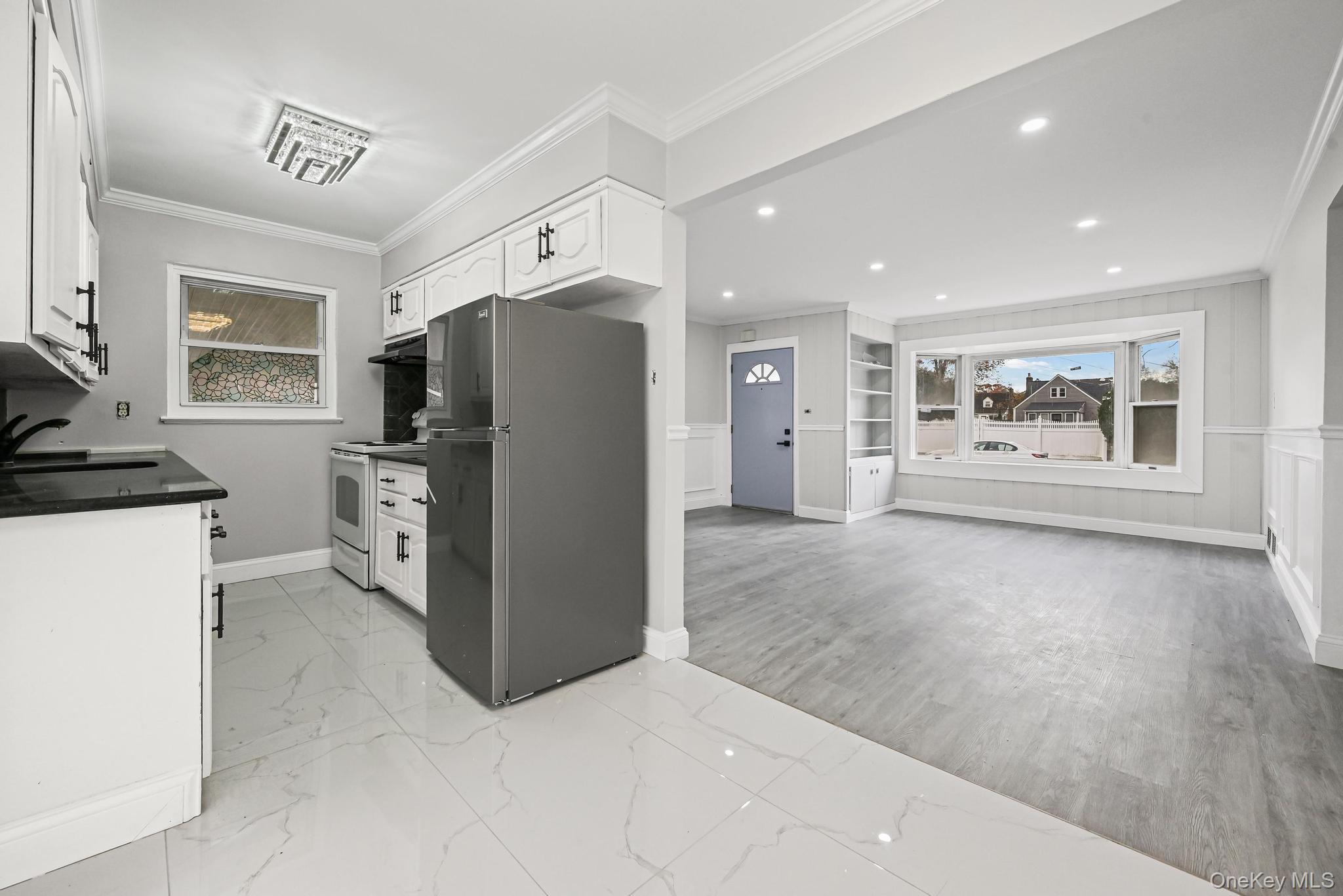 Single Family Coventry  Nassau County, NY 11552, MLS-936670-17