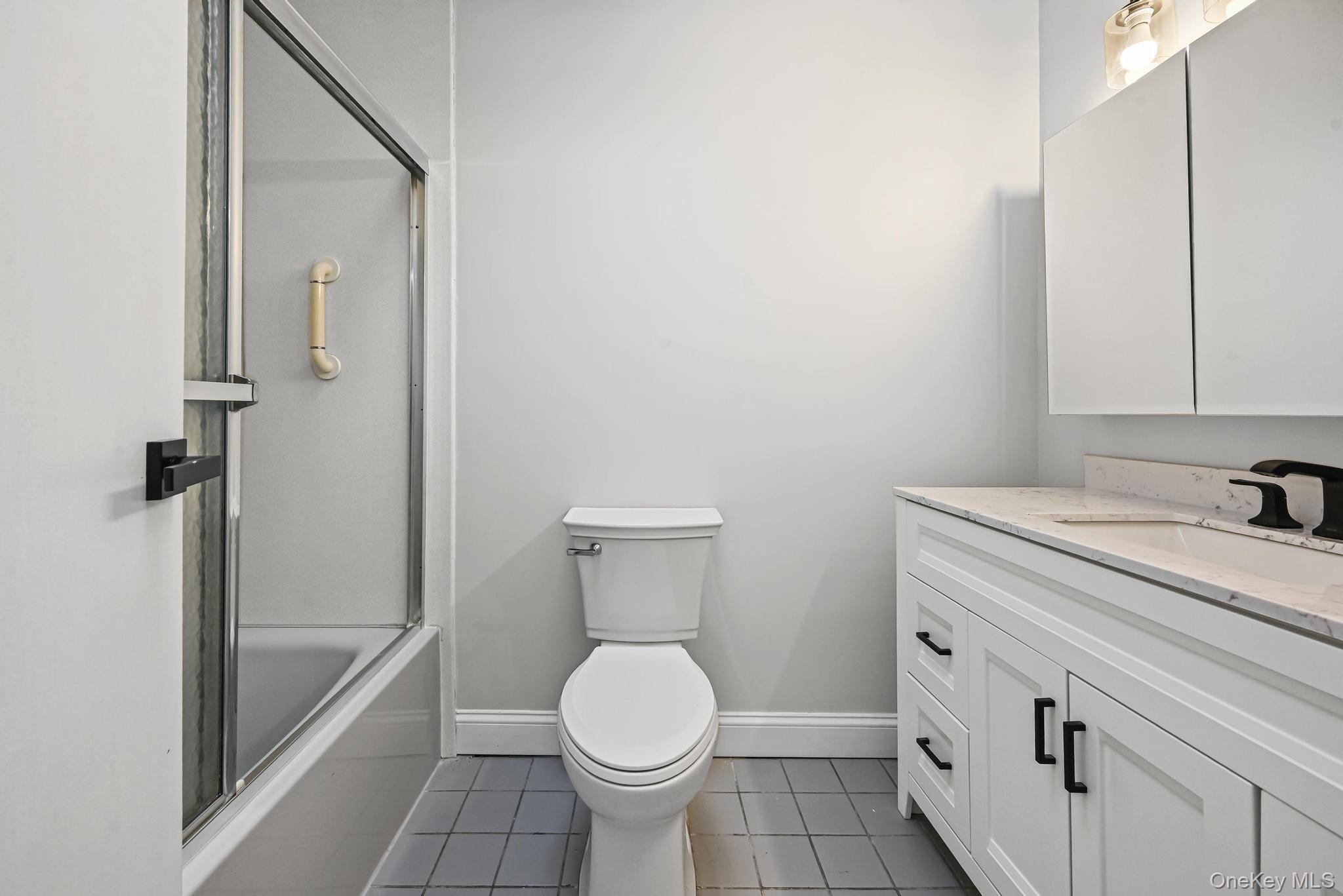 Single Family Coventry  Nassau County, NY 11552, MLS-936670-23