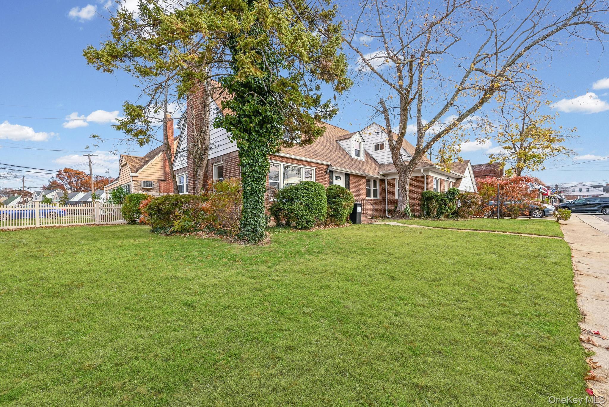 Single Family Coventry  Nassau County, NY 11552, MLS-936670-6