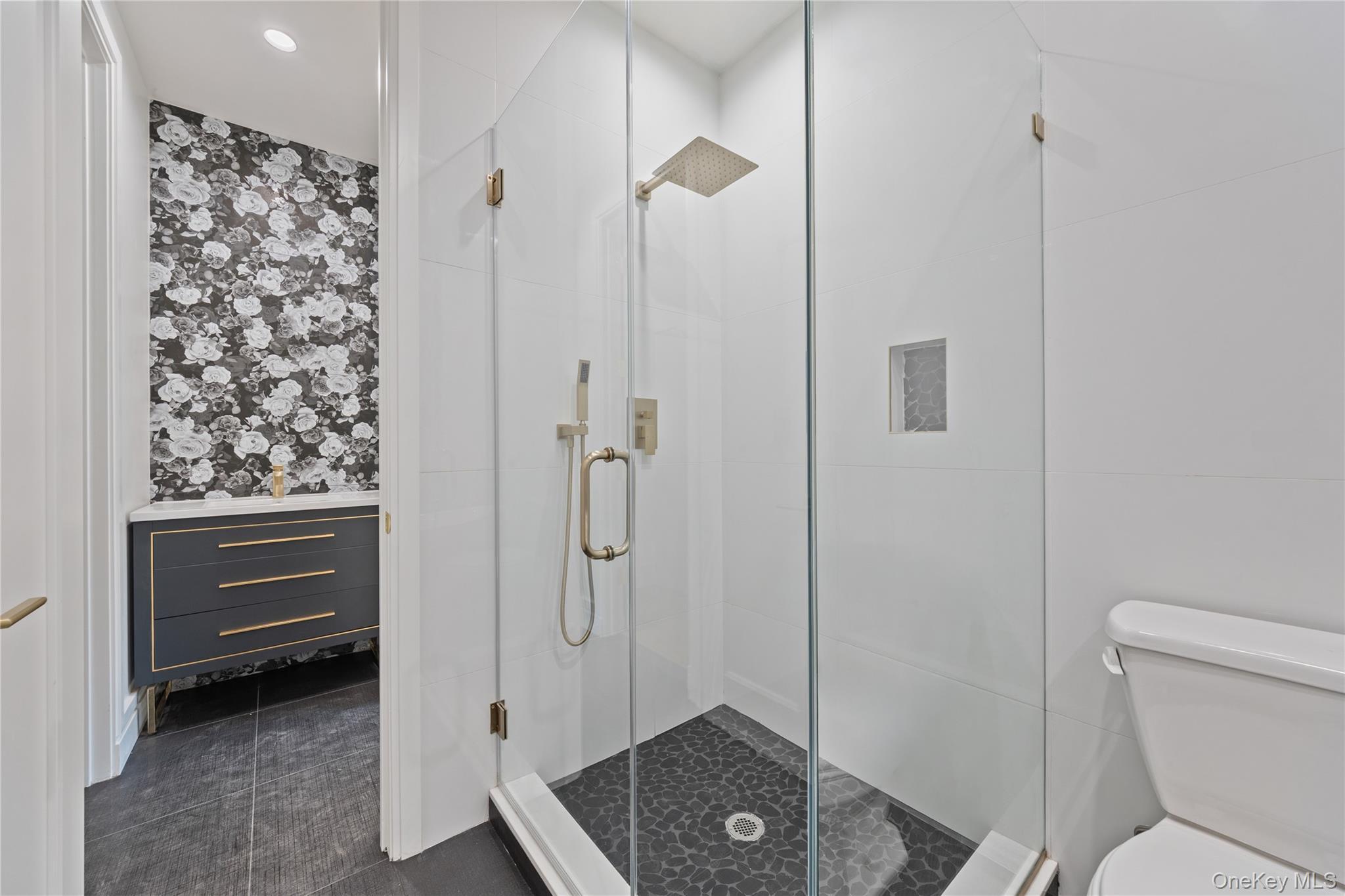 Condo Singer  Rockland County, NY 10977, MLS-936672-24