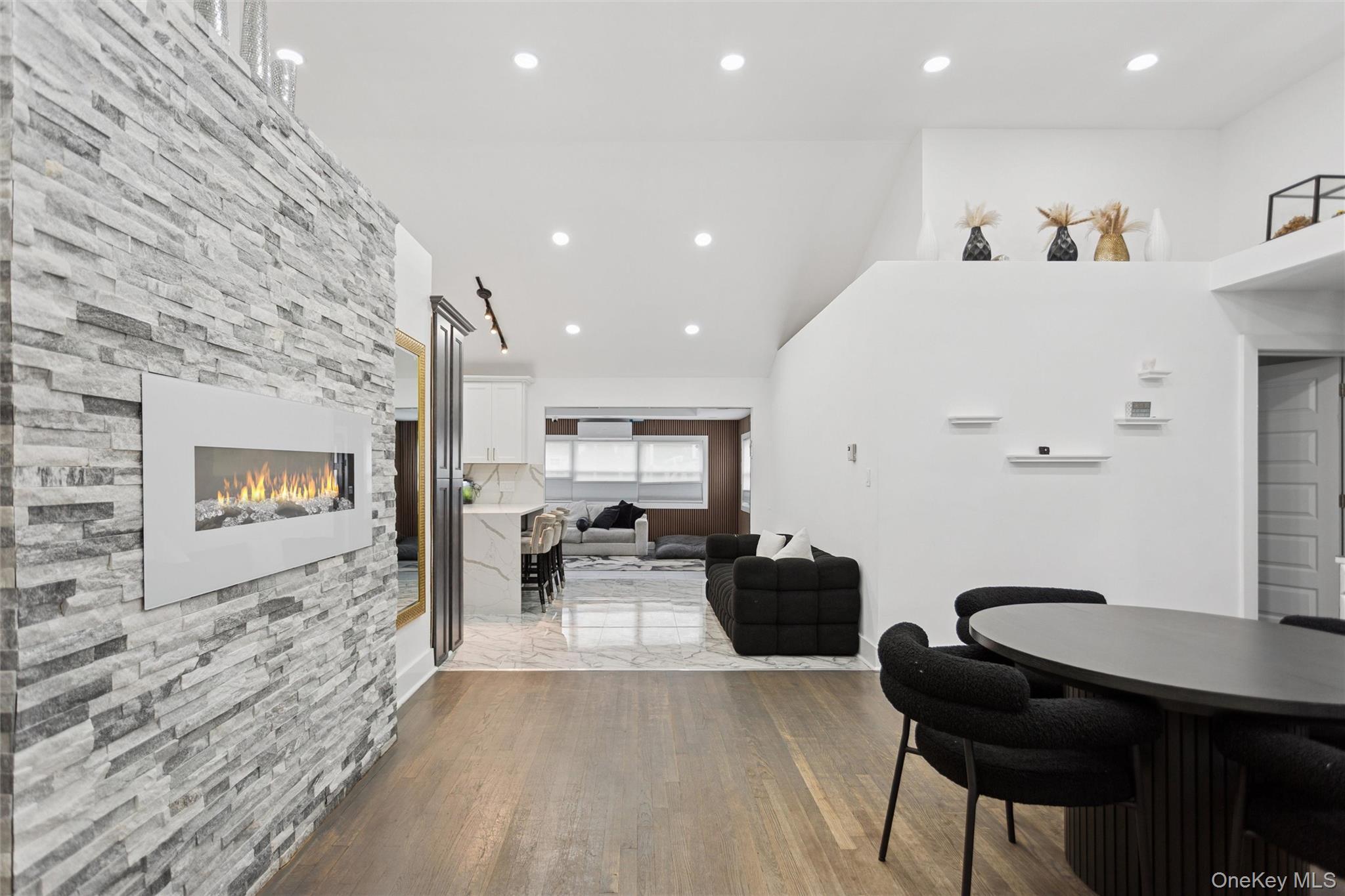 Single Family Rosedale Nassau County, NY 11581, MLS-936676-5