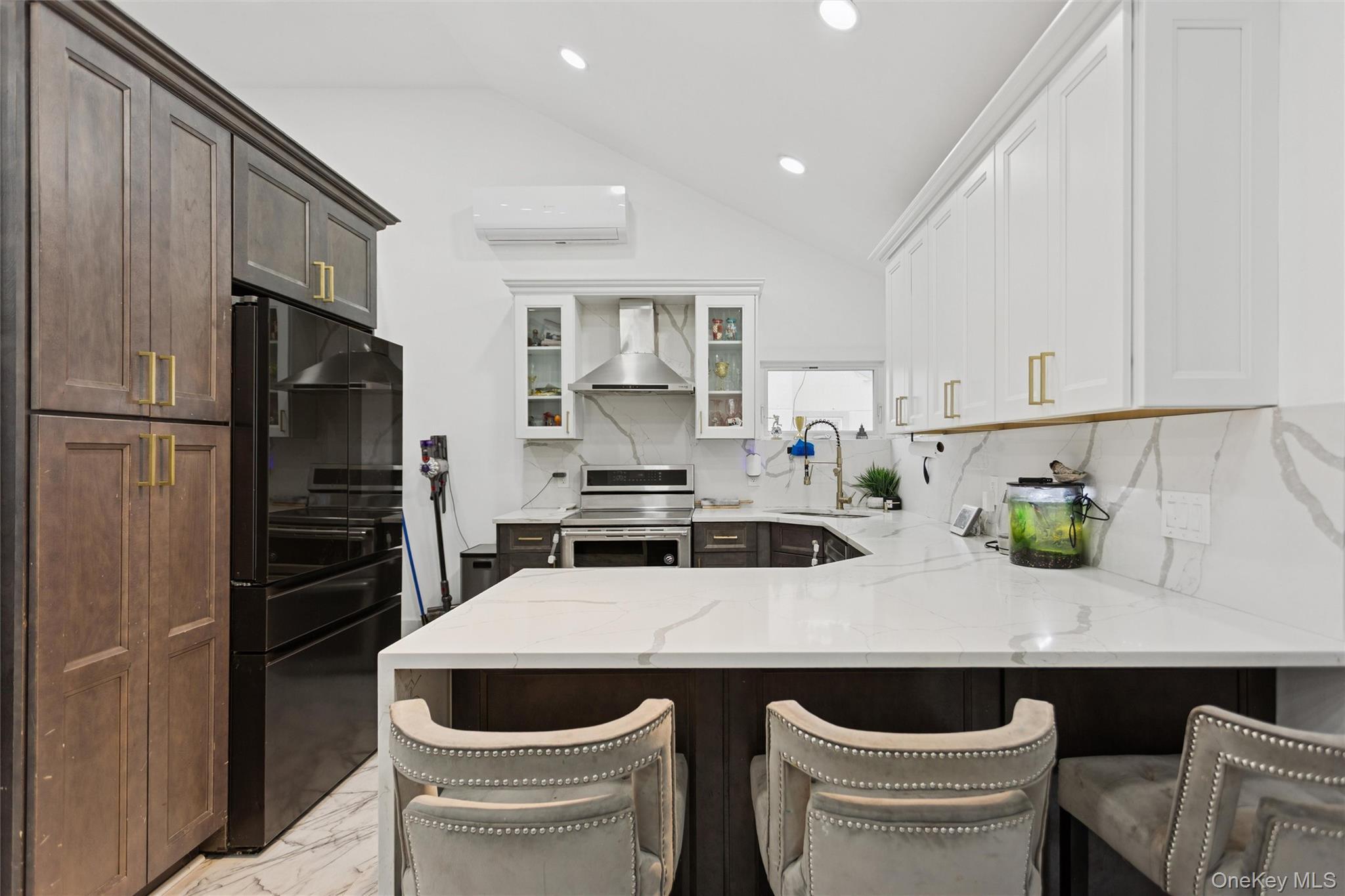 Single Family Rosedale Nassau County, NY 11581, MLS-936676-9