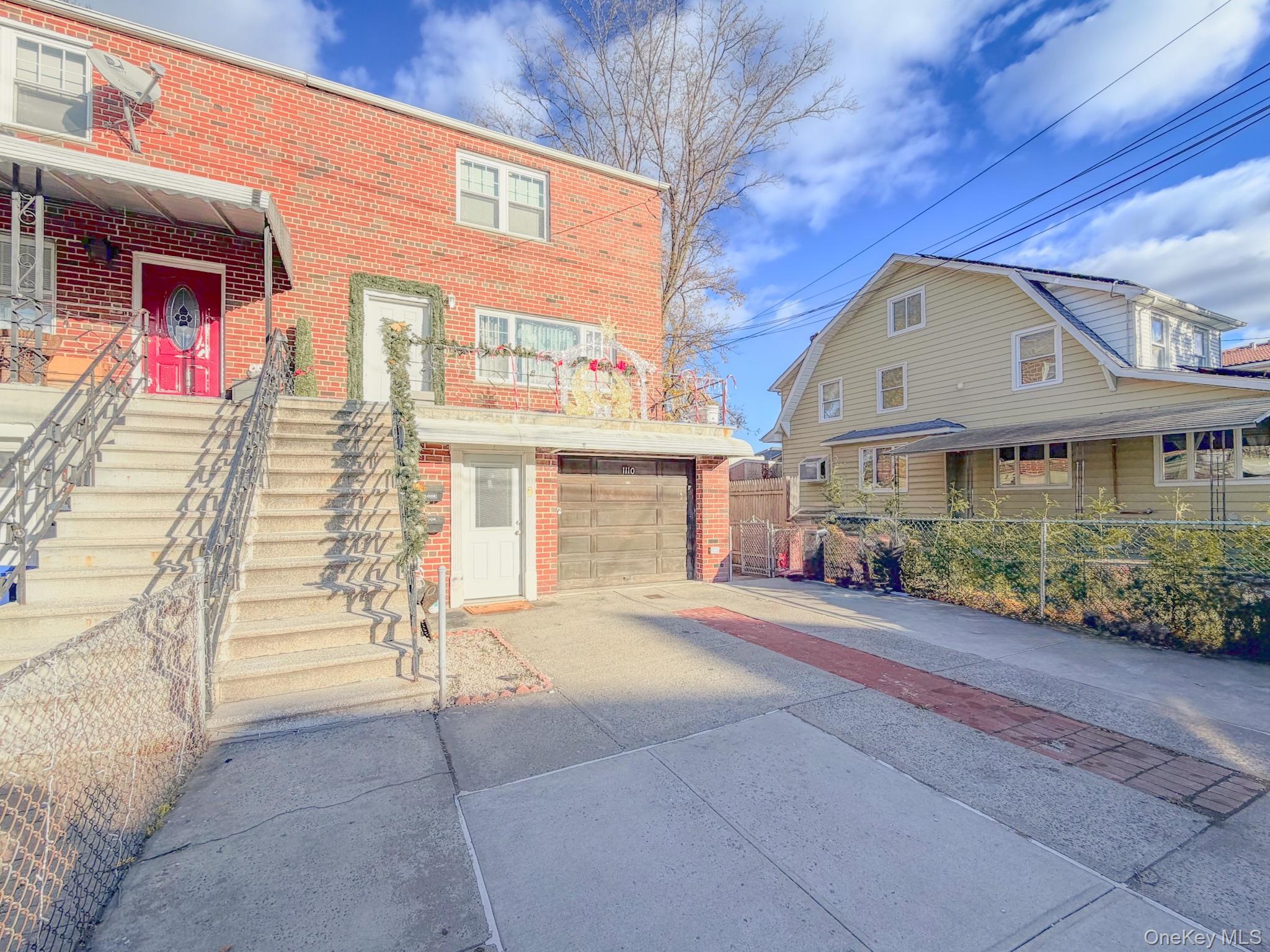 Single Family Clarence Bronx, NY 10465, MLS-936690-2