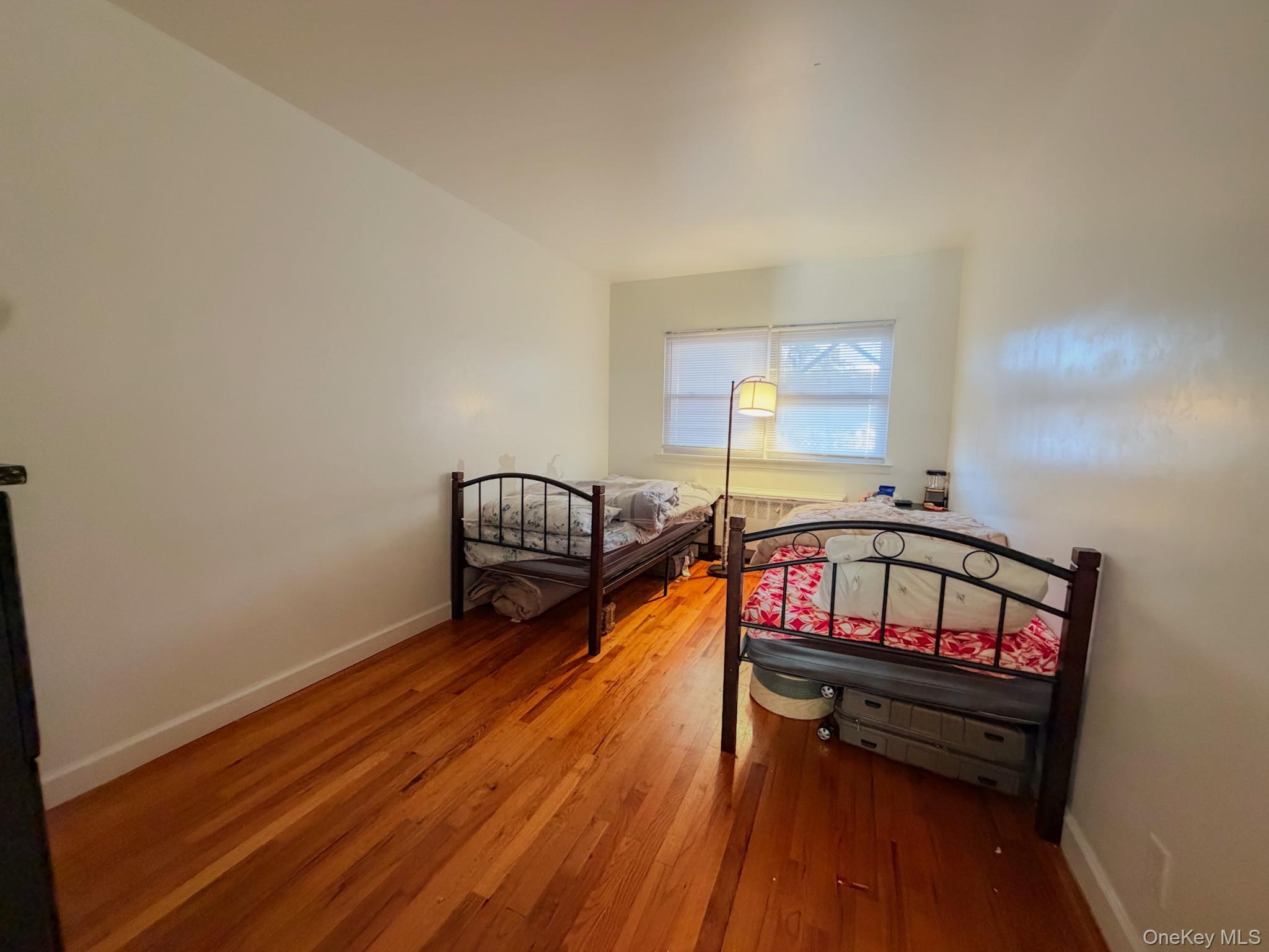 Single Family Clarence Bronx, NY 10465, MLS-936690-7