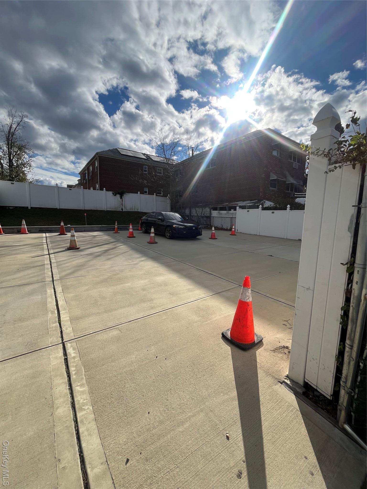 Single Family Dewey Bronx, NY 10465, MLS-936693-22