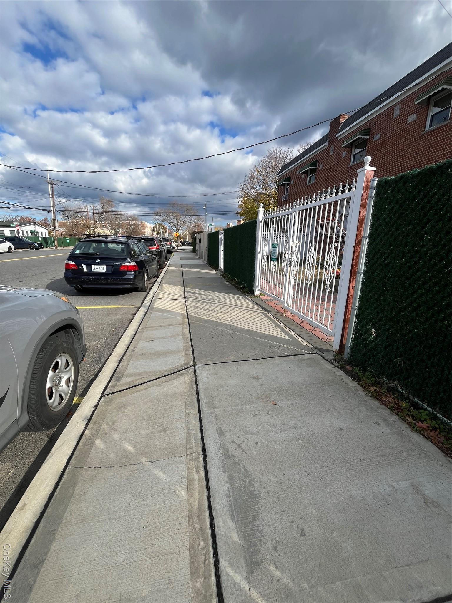 Single Family Dewey Bronx, NY 10465, MLS-936693-3