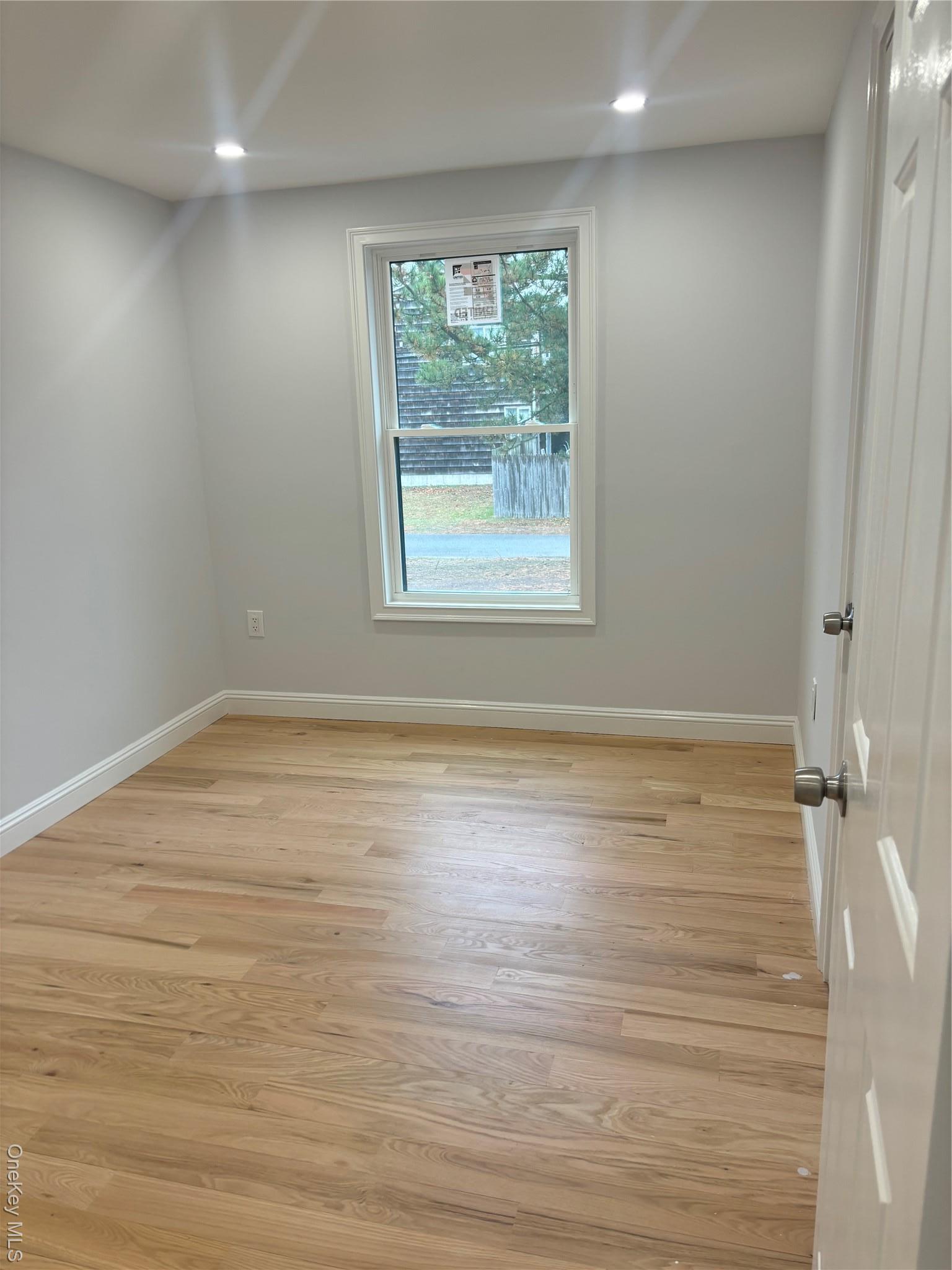 Single Family Bay  Suffolk County, NY 11772, MLS-936703-12